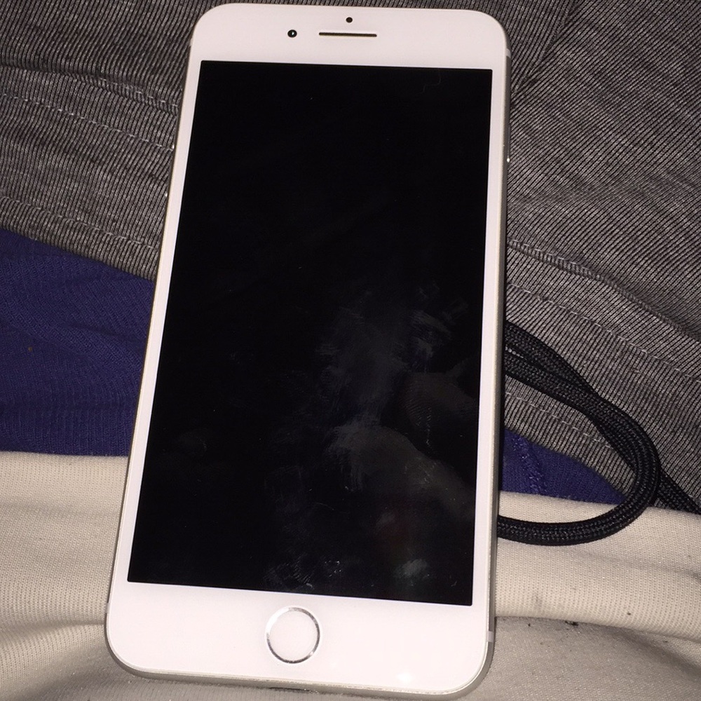 iPhone 8